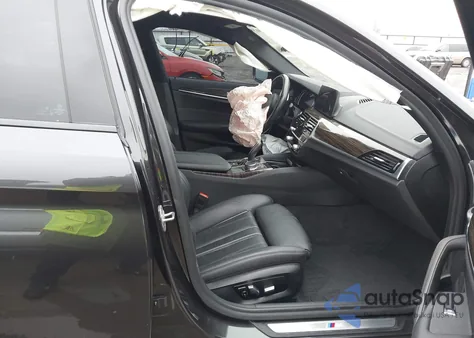 2018 BMW 540I xDrive z USA, uszkodzony, nr VIN WBAJE7C51JWD49494